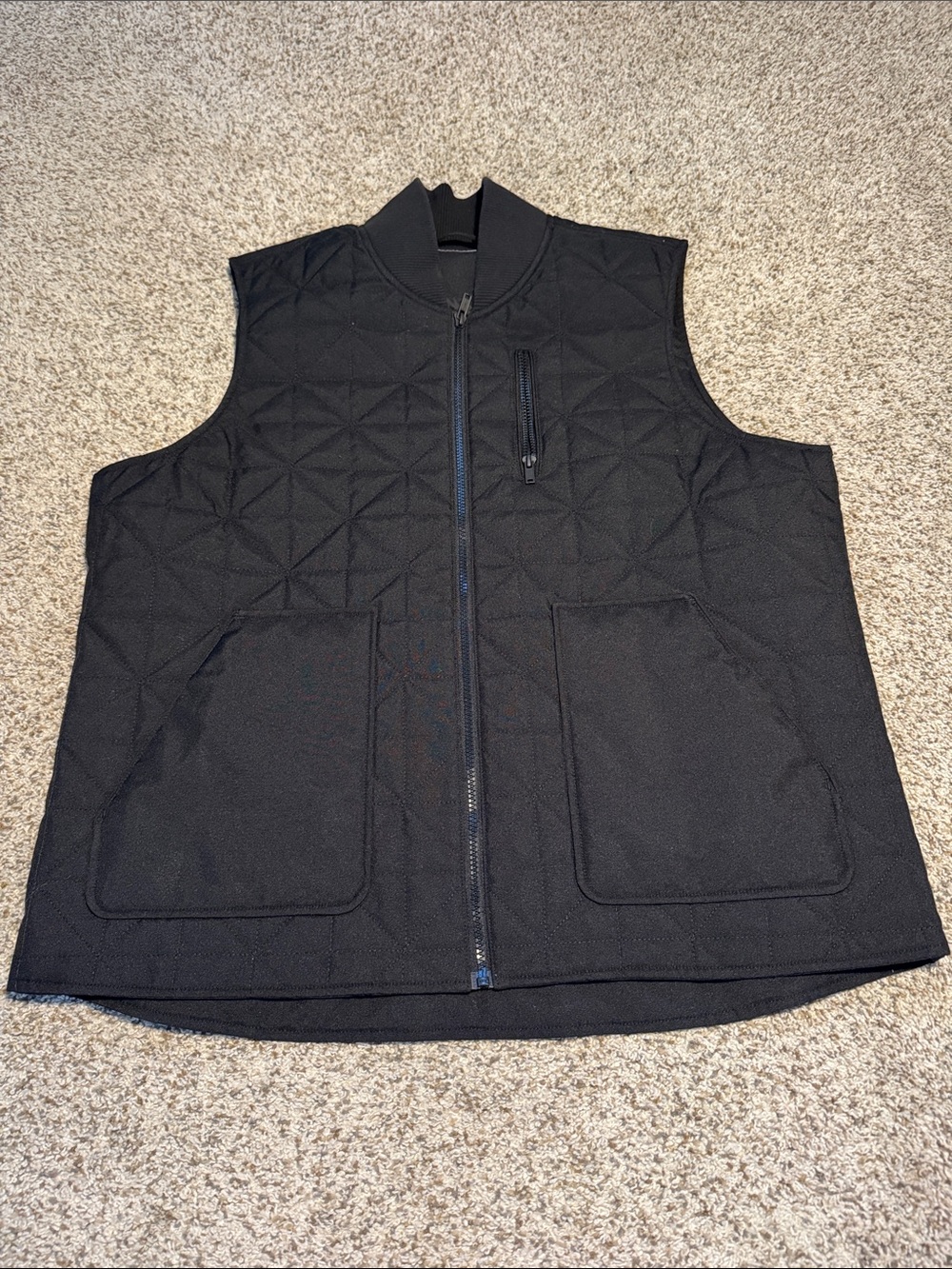 UnTuckit Harper Men's Black Quilted Zip Vest - XL